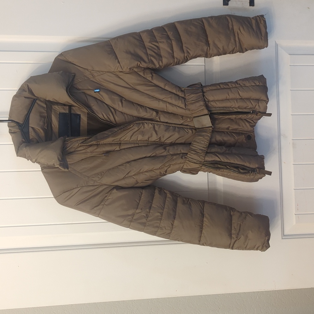Zara Puffer Jacket - Picture 2 of 5
